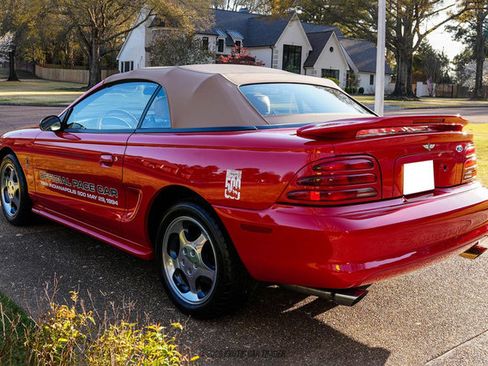 Used 1994 Ford Mustang GT image 16