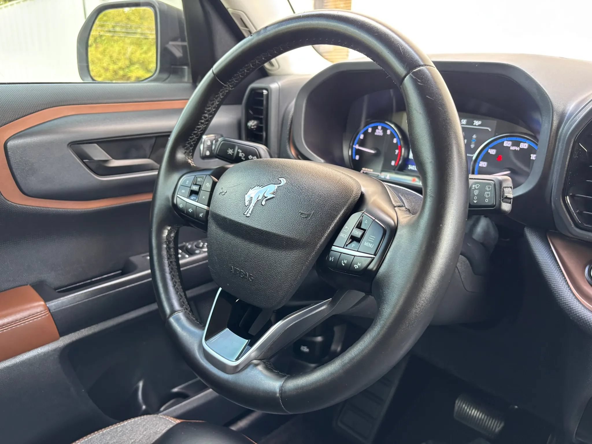 Used 2024 Ford Bronco Sport Outer Banks w/ Tech Package AWD/4WD image 19