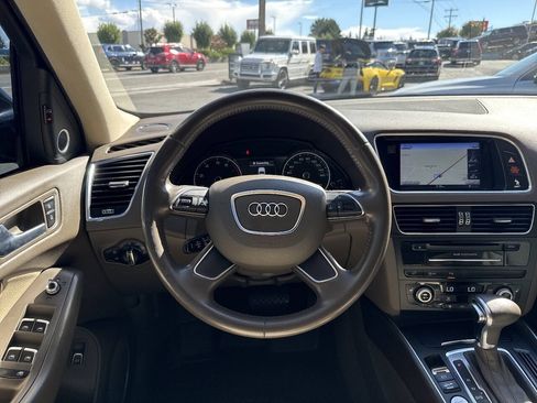 Used 2017 Audi Q5 2.0T Premium Plus w/ Technology Package AWD/4WD image 24