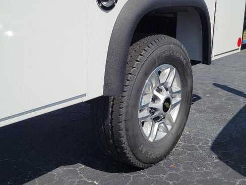 New 2025 Chevrolet Silverado 2500 W/T w/ WT Convenience Package image 11