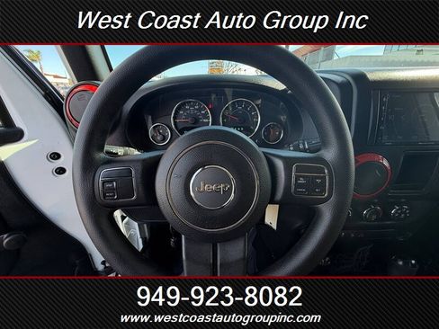 Used 2015 Jeep Wrangler Sport image 17