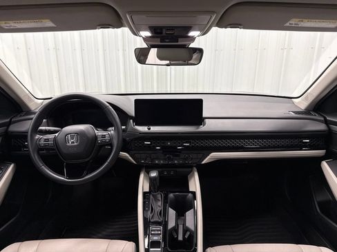 Used 2024 Honda Accord EX-L image 13