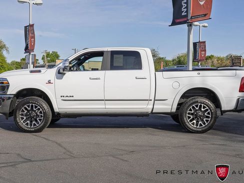 Used 2026 RAM 3500 Limited AWD/4WD image 23