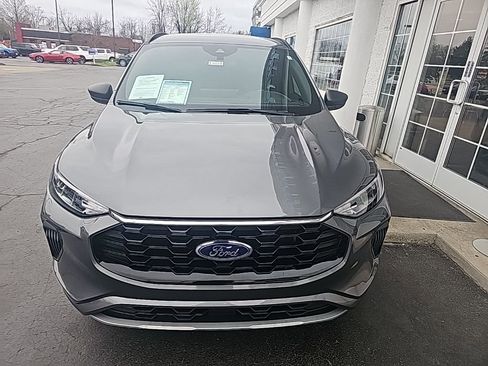 Used 2023 Ford Escape ST-Line w/ Tech Pack #1 image 3