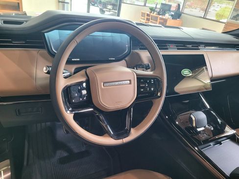 New 2026 Land Rover Range Rover Sport Autobiography AWD/4WD image 8