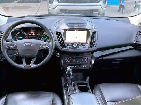 Used 2018 Ford Escape Titanium AWD/4WD image 16