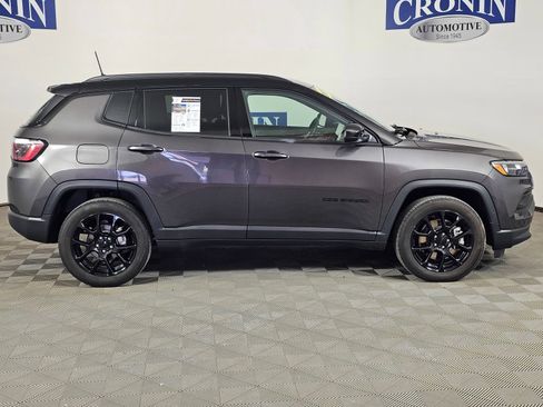 Used 2024 Jeep Compass Latitude w/ Altitude Special Edition AWD/4WD image 26