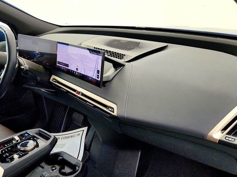 Used 2024 BMW iX xDrive50 w/ Sport Package image 23