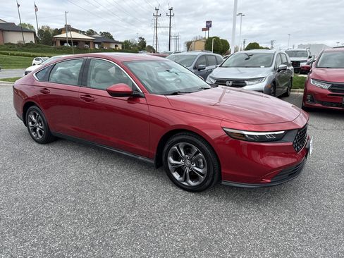 Certified 2023 Honda Accord EX image 2