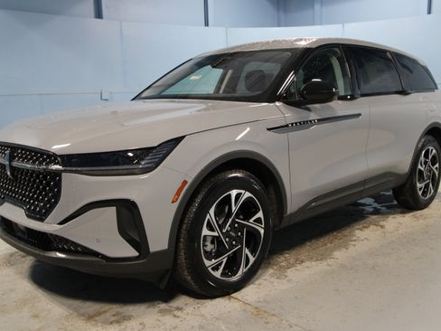 New 2026 Lincoln Nautilus Premier w/ Jet Appearance Package image 31