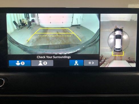 New 2026 Honda Pilot Touring image 34