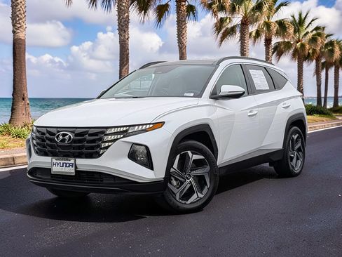 Certified 2024 Hyundai Tucson SEL AWD/4WD image 2