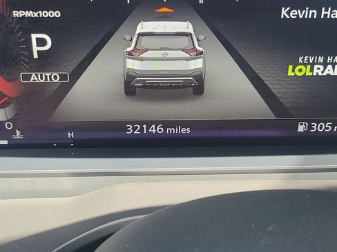 Used 2023 Nissan Rogue Platinum AWD/4WD image 23