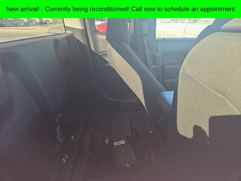 Used 2022 Chevrolet Colorado LT w/ Fleet Safety Package RWD image 12