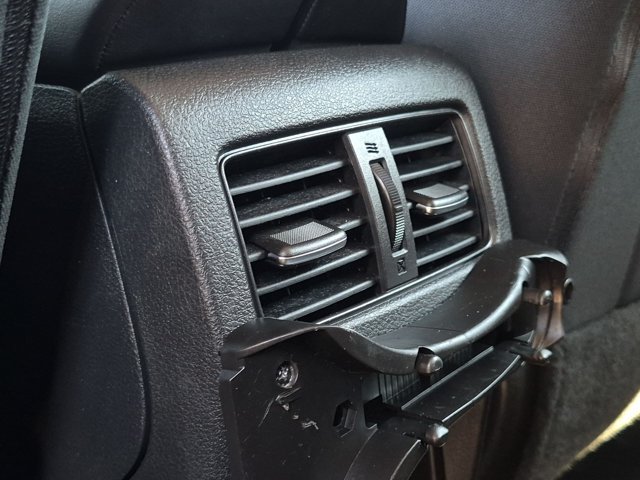 Used 2021 Nissan Rogue S FWD image 24
