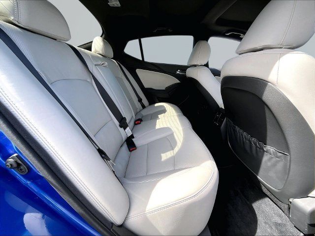 Used 2013 Kia Optima SX w/ Limited Pkg FWD image 16