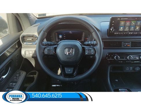 New 2025 Honda Pilot Black Edition image 15