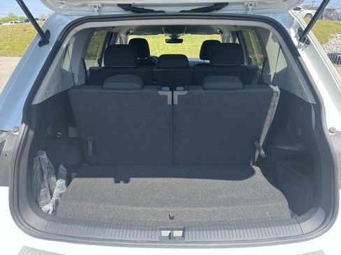 Used 2023 Volkswagen Tiguan S FWD image 11