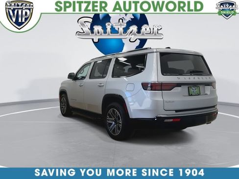 Used 2024 Jeep Wagoneer 4WD w/ Premium Group I image 8