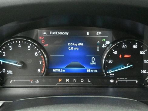 Used 2022 Ford Explorer XLT image 29