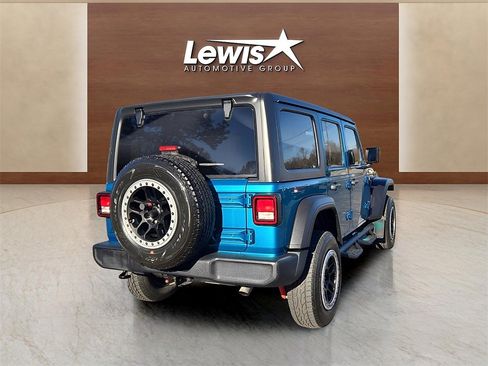 Used 2019 Jeep Wrangler Unlimited Sport S image 4