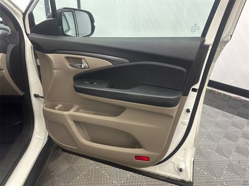 Used 2016 Honda Pilot EX-L image 15