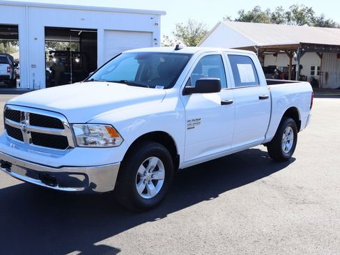 Used 2022 RAM 1500 Classic SLT w/ Electronics Group image 4