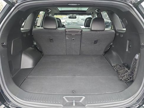 Used 2014 Kia Sorento SX image 30