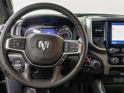 New 2026 RAM 1500 Express AWD/4WD image 29