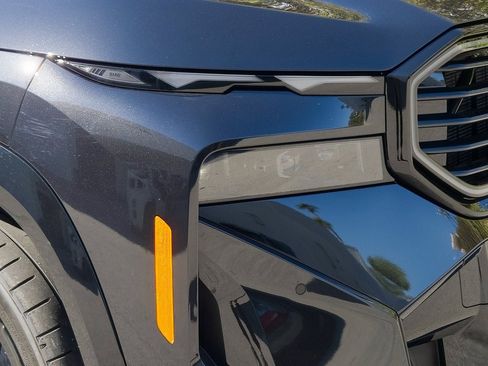 New 2026 BMW XM Label Red image 8