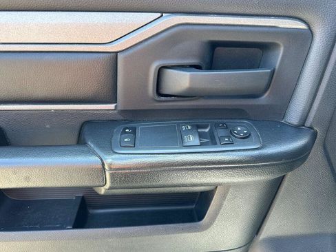Used 2022 RAM 4500 Tradesman RWD image 11