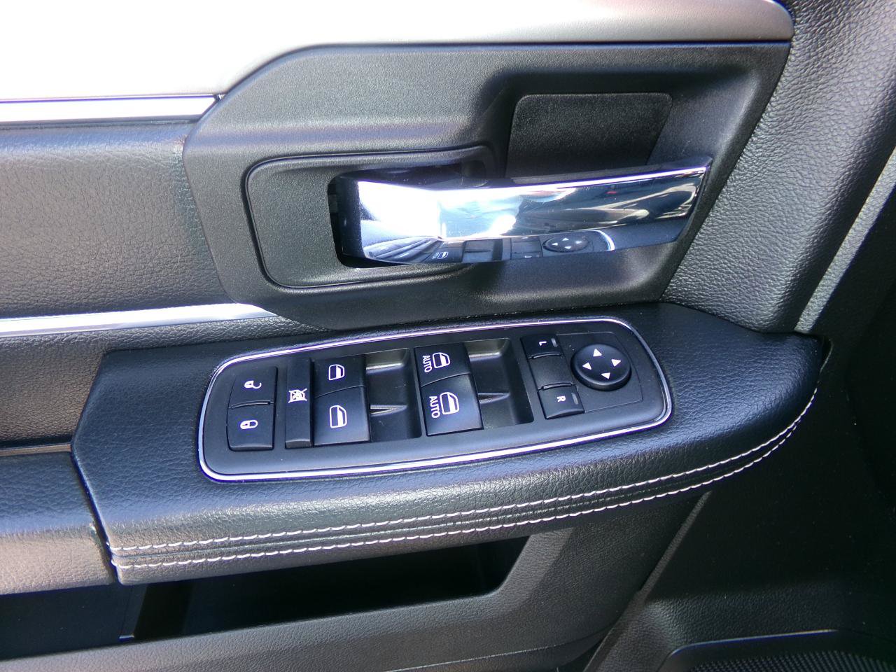 Used 2021 RAM 1500 Warlock AWD/4WD image 13