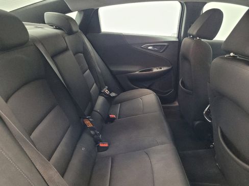 Used 2020 Chevrolet Malibu LT FWD image 19