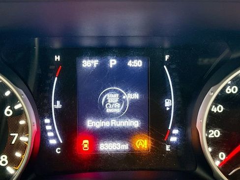 Used 2018 Jeep Compass Latitude w/ Cold Weather Group image 13