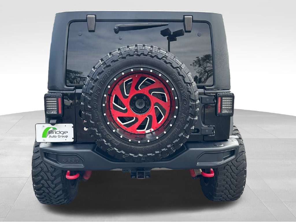 Used 2016 Jeep Wrangler Unlimited Rubicon AWD/4WD image 6
