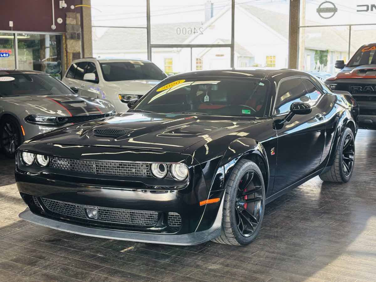 Used 2020 Dodge Challenger R/T Scat Pack RWD image 18