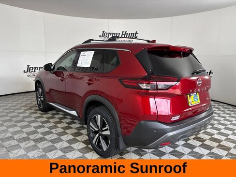 Used 2023 Nissan Rogue SL w/ SL Premium Package FWD image 9