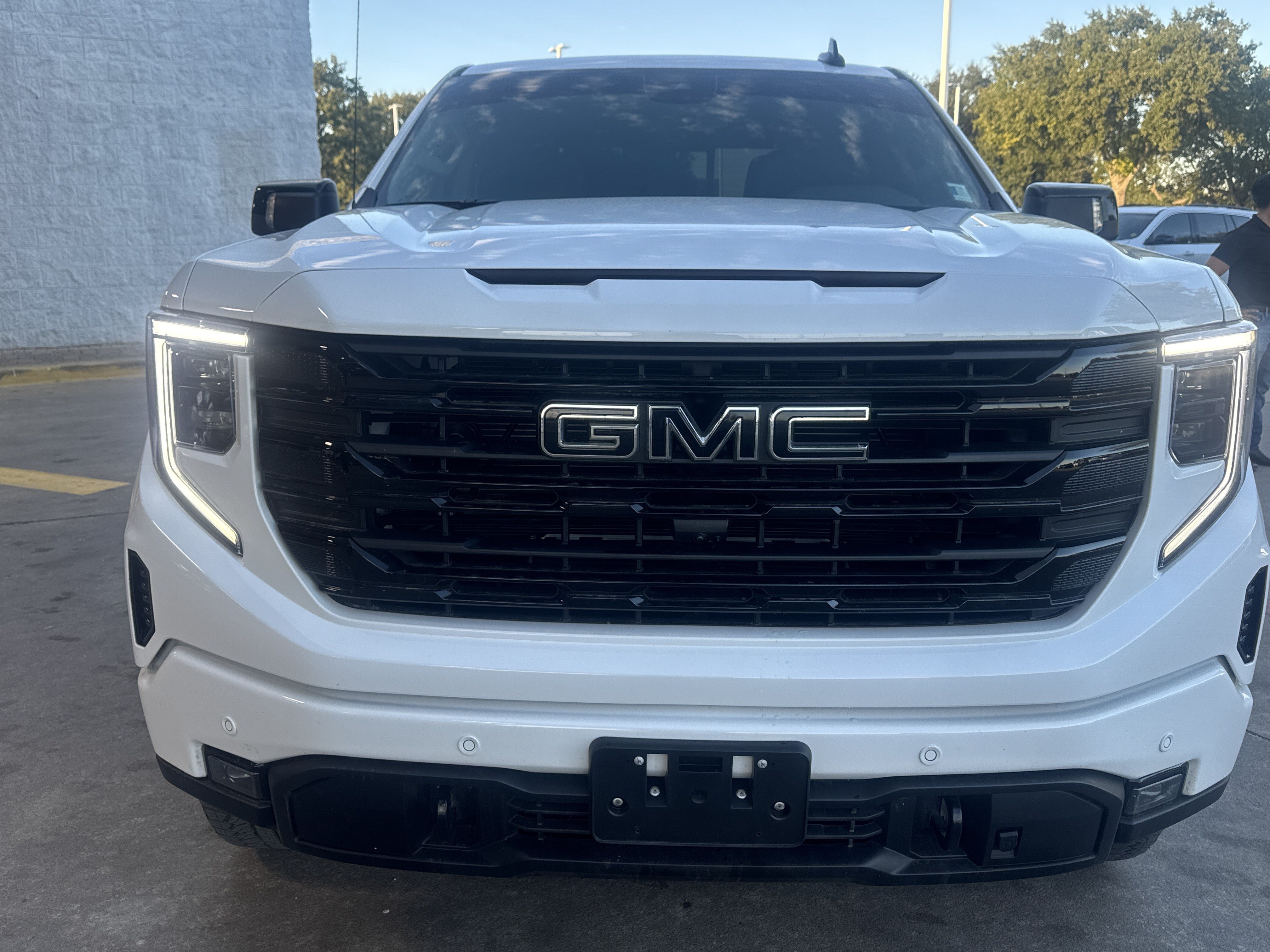 Used 2026 GMC Sierra 1500 Elevation w/ Elevation Premium Package AWD/4WD image 19