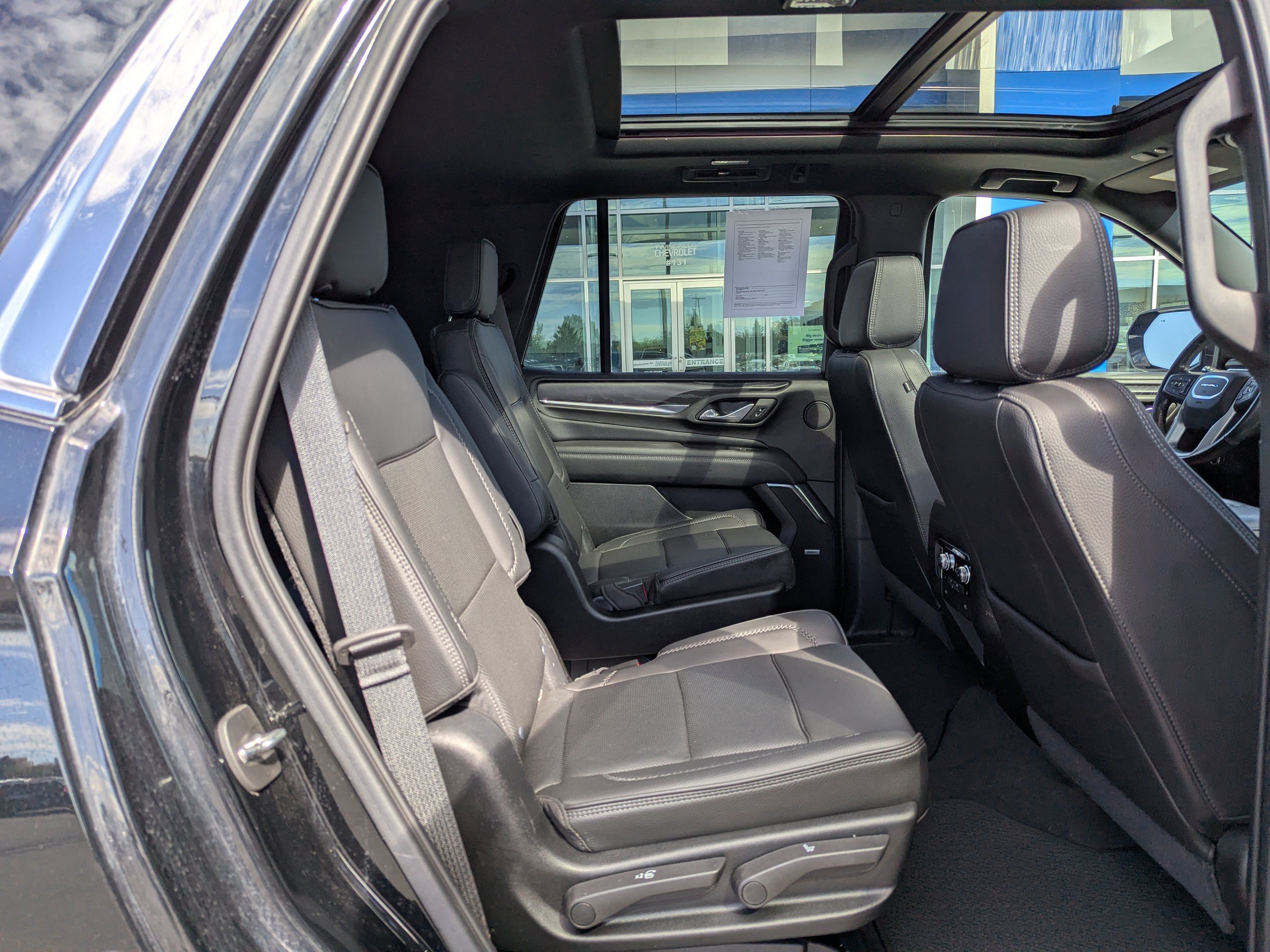 Certified 2021 GMC Yukon Denali AWD/4WD image 45