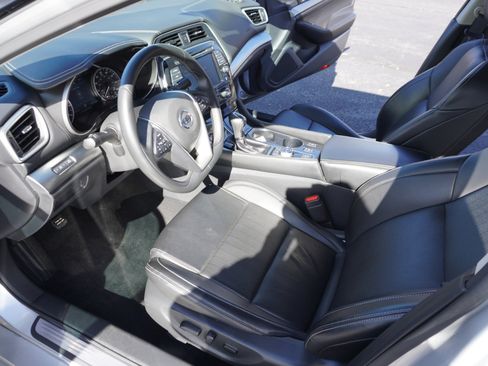 Used 2022 Nissan Maxima SV w/ Floor Mat Group image 21