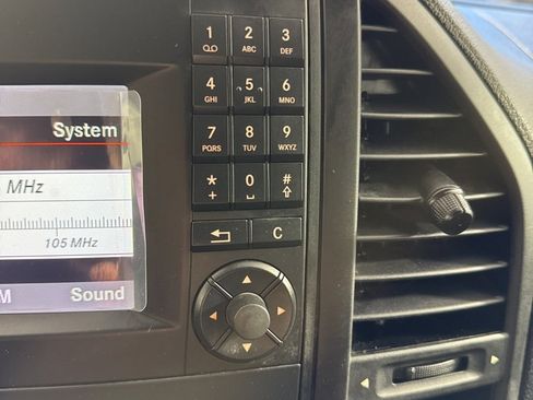 Used 2016 Mercedes-Benz Metris image 33