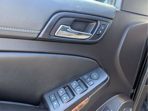 Used 2016 Chevrolet Suburban LTZ AWD/4WD image 13