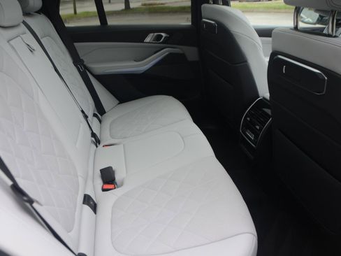 Used 2026 BMW X5 xDrive40i AWD/4WD image 14