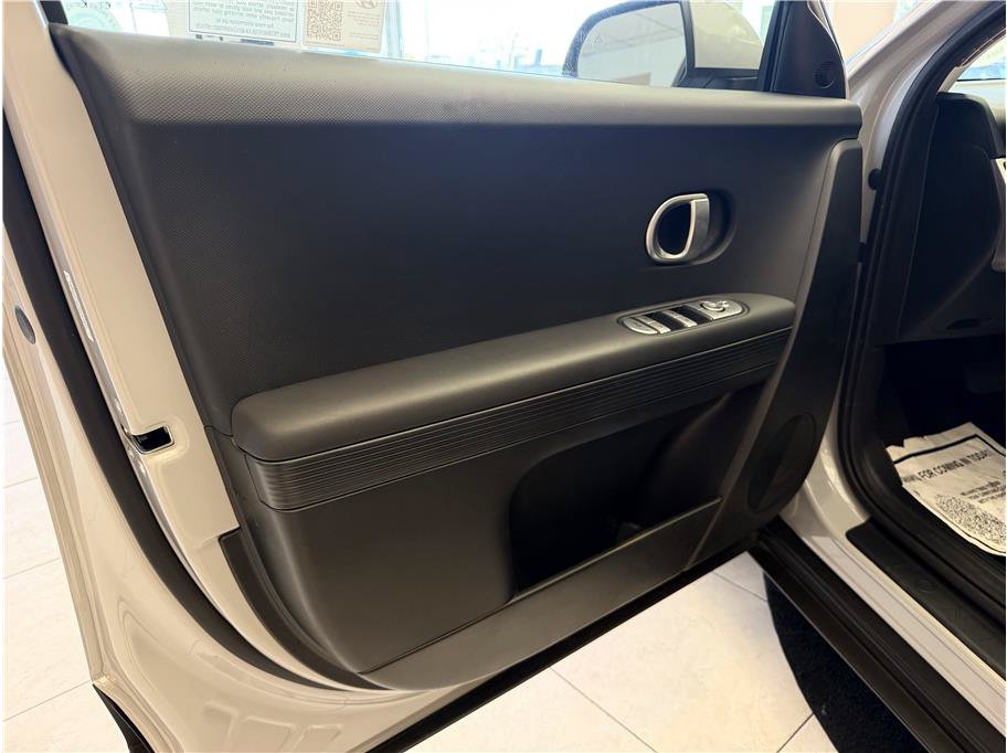 Used 2024 Hyundai Ioniq 5 SEL RWD image 10