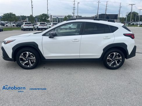 Used 2026 Subaru Crosstrek 2.5i Premium AWD/4WD image 2
