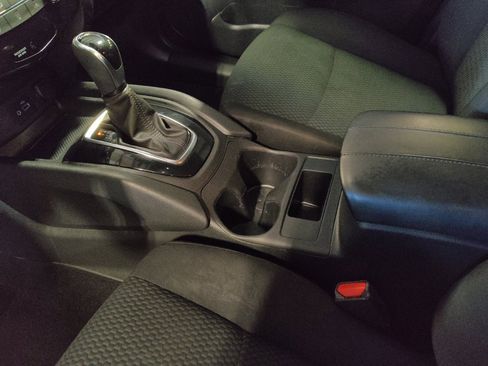 Used 2020 Nissan Rogue Sport S w/ Appearance Package FWD image 26