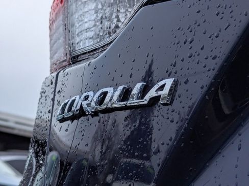 Used 2022 Toyota Corolla LE image 27