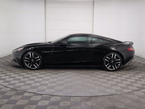 Used 2015 Aston Martin Vanquish Coupe image 8