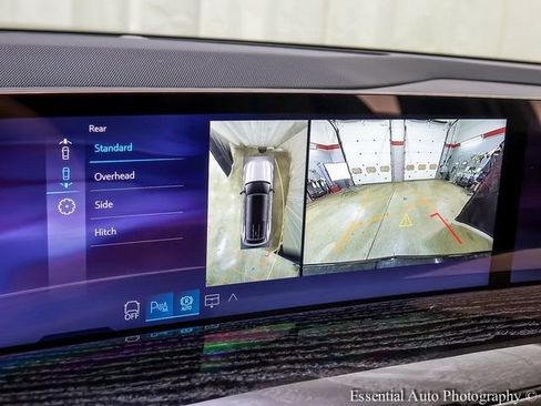 New 2026 Cadillac Escalade IQ Luxury 1 w/ LPO, Radiant Package image 16