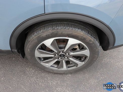 Used 2023 Ford Escape Platinum image 5